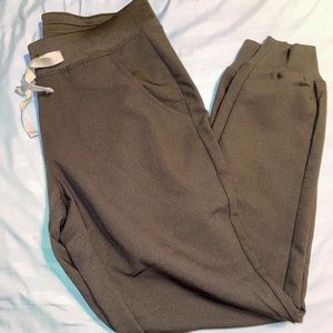 Figs black Zamora jogger scrub pants, size small, never worn, tag still on